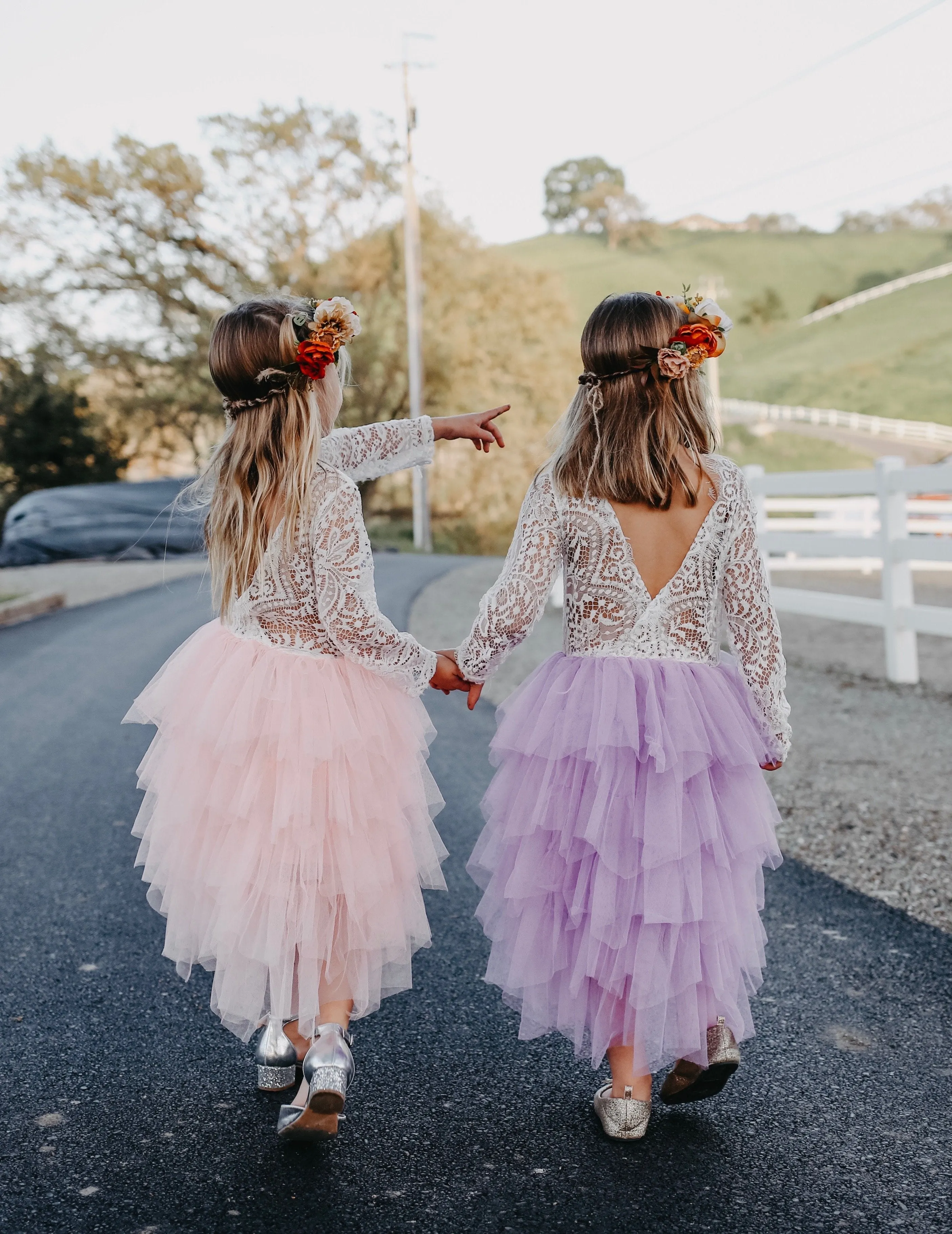 A-line V-back Long Sleeves Lace Top Flower Girl Dresses, FG0128