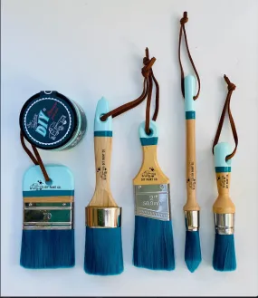 DIY Paint Brushes