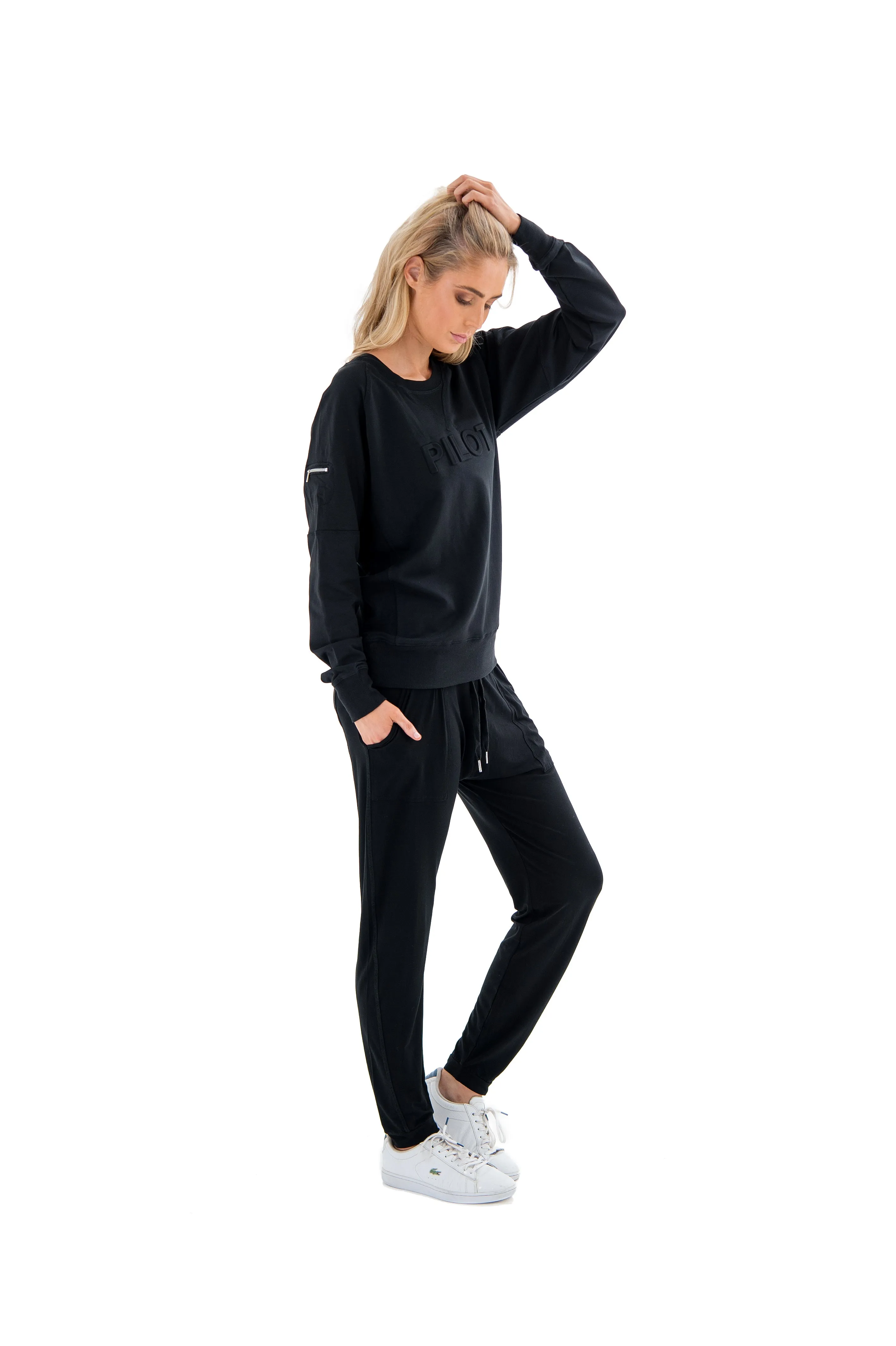 HANNA RELAX SWEATER - BLACK