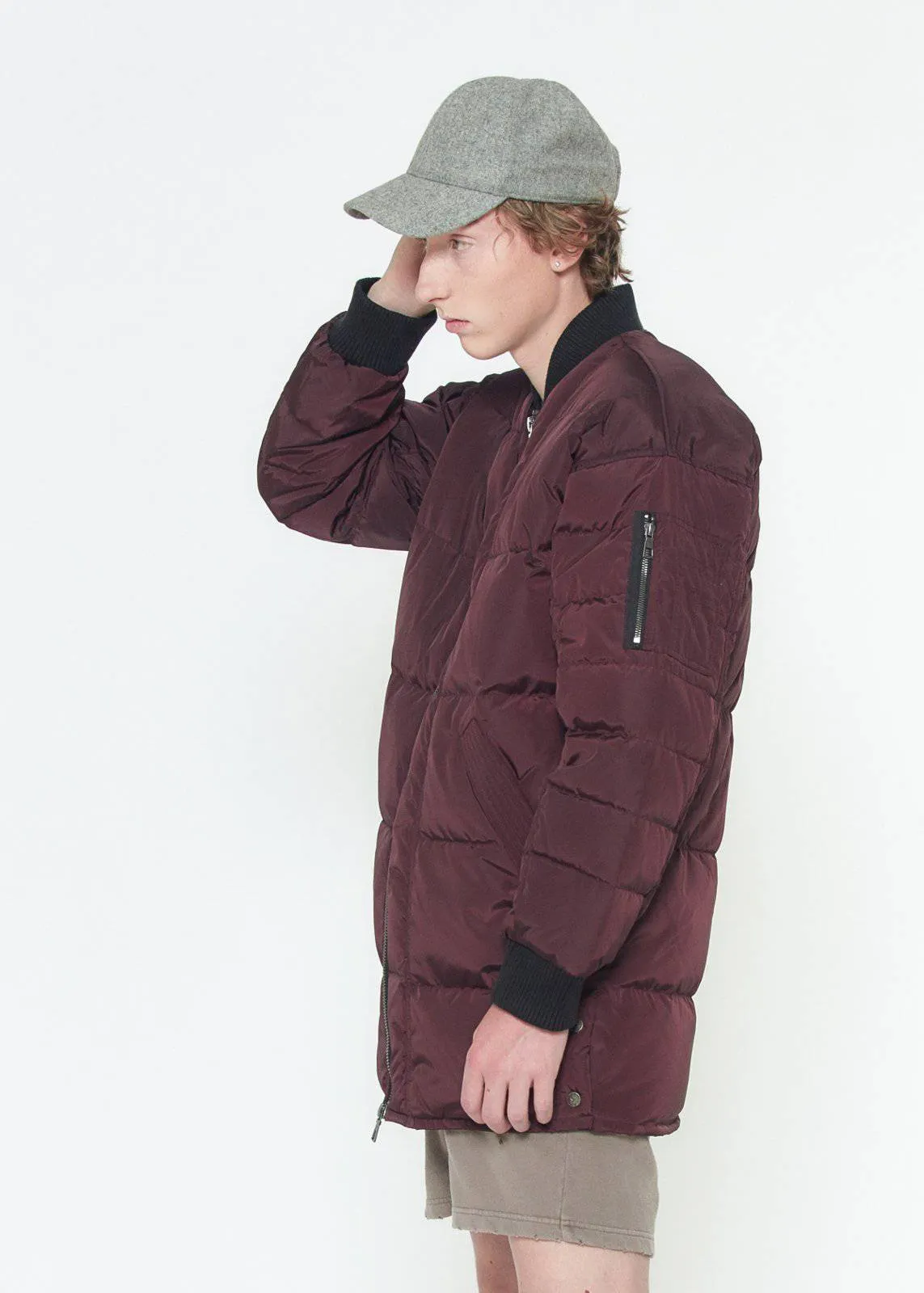 Konus Men's Mid Length Duck Down Parka in Burgundy