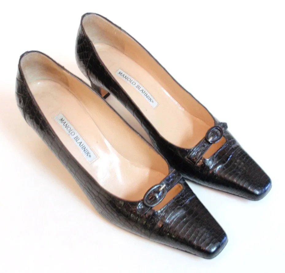 MANOLO BLAHNIK Cut out Buckle Vamp Black Crocodile 2" Heels Size 8