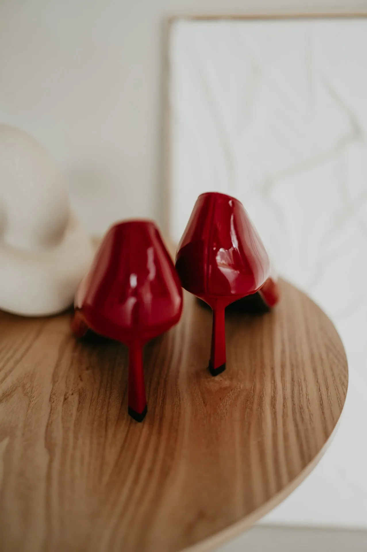 “Martedi Red Heels – Stylish and Elegant Women’s Footwear for Any Occasion”