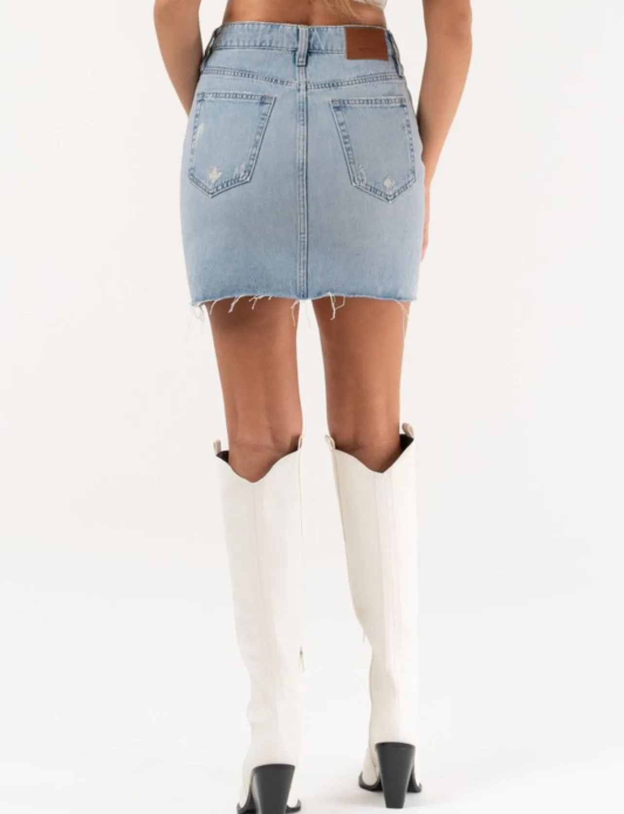 Medium Light Grinded Mini Skirt By Hidden Denim