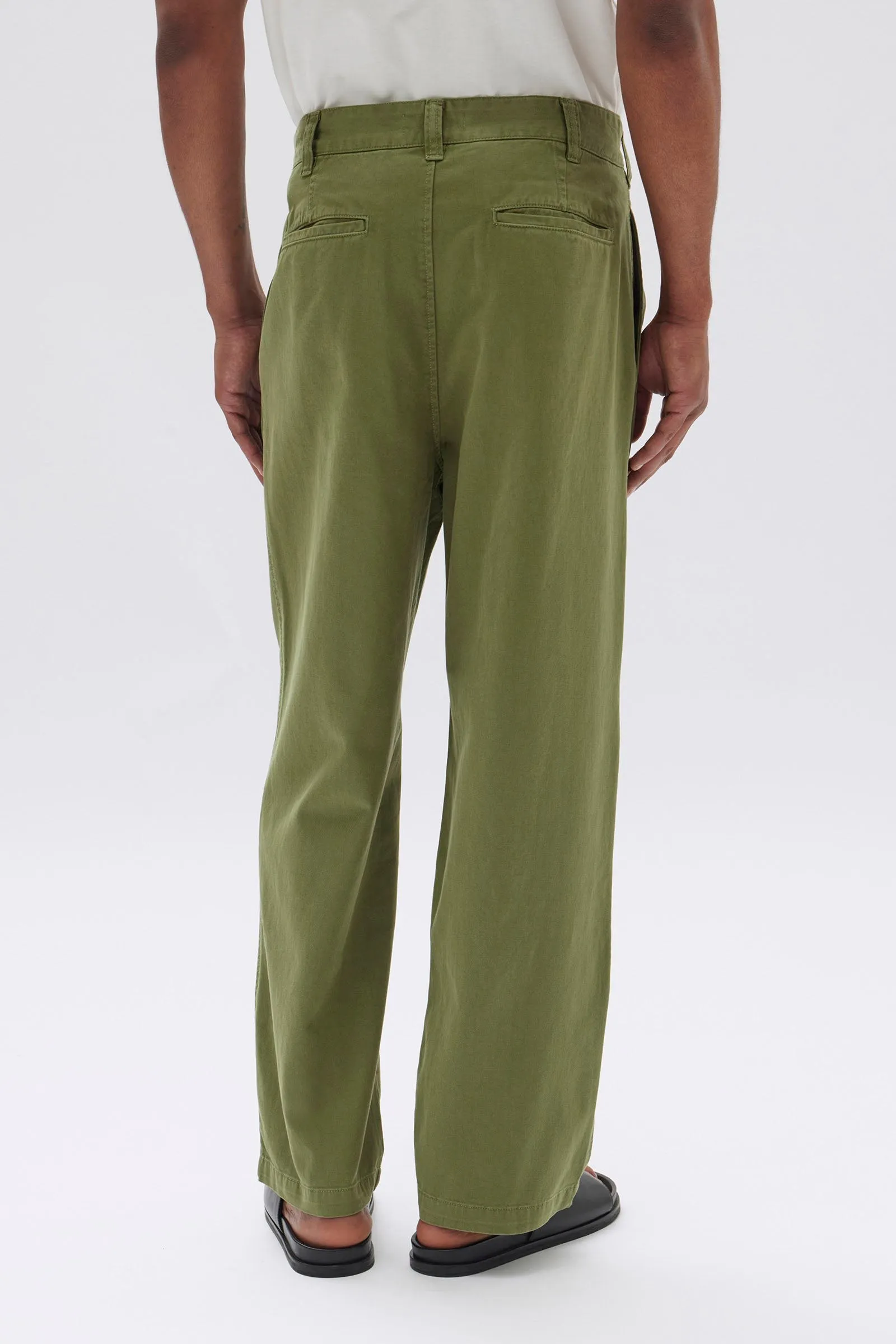 Miles Pleated Chino